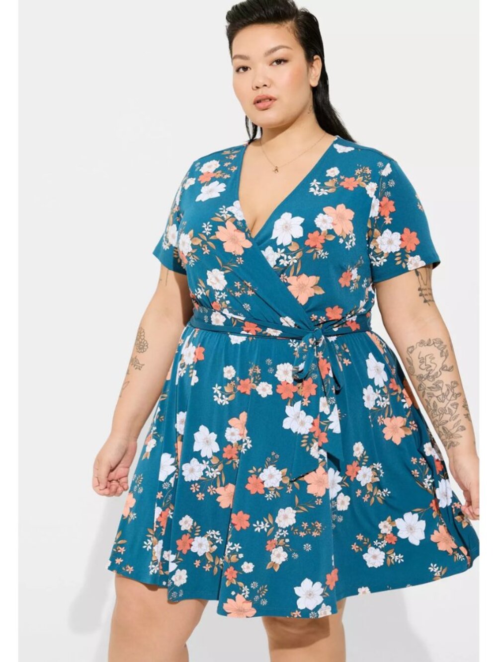 Torrid 1 Nolie Floral Surplice Romper Dress 1X 14 16